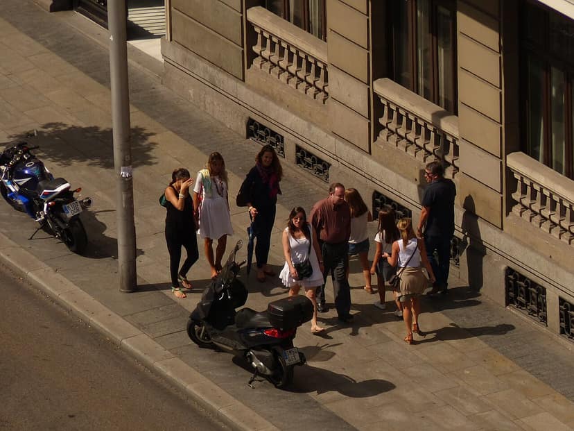 Archieffoto: Politie ontruimt immigranten van Playa del Trampolín in Ceuta