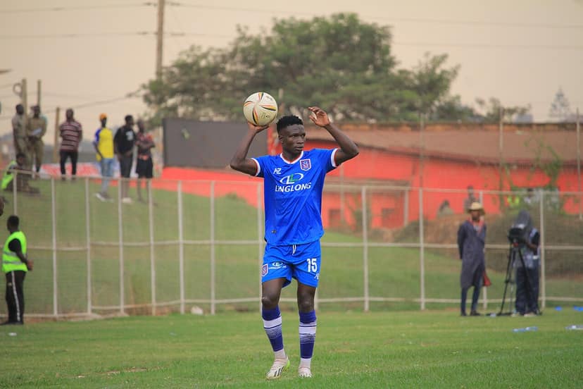 Futebolista ugandense David Owori morto durante assalto