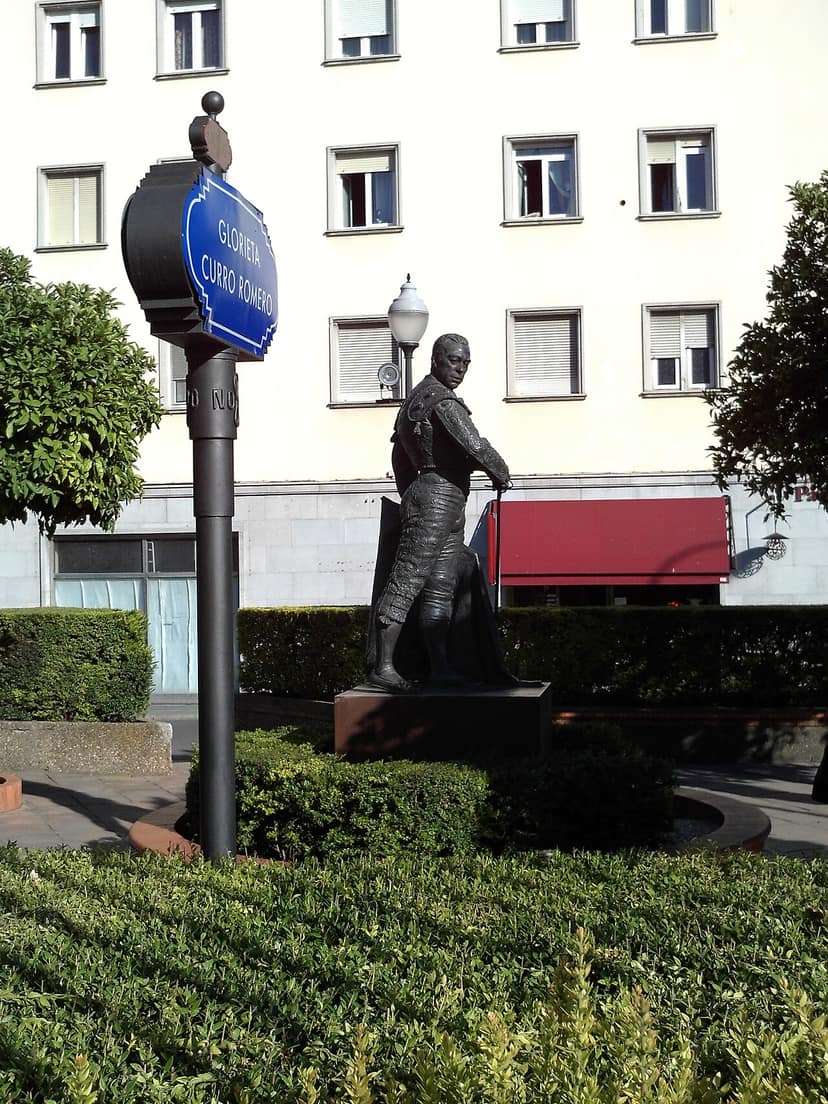 Curro Romero met pneumonie opgenomen in Sevilla