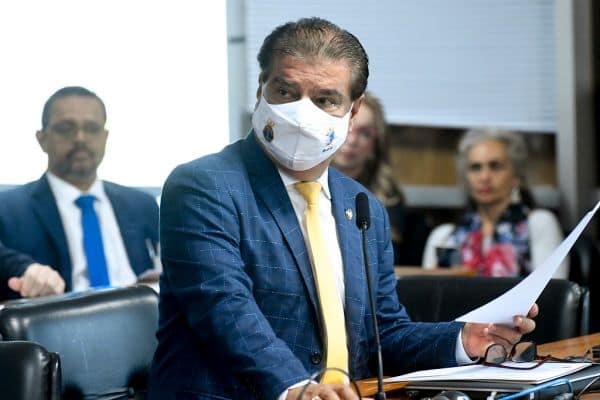 Photo d'archive: L'ONU demande le retrait des projets de loi de droite sur le genre