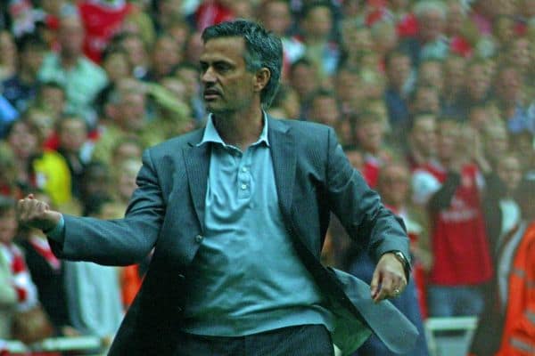 José Mourinho gepresenteerd als nieuwe coach van Real Madrid tijdens besloten evenement