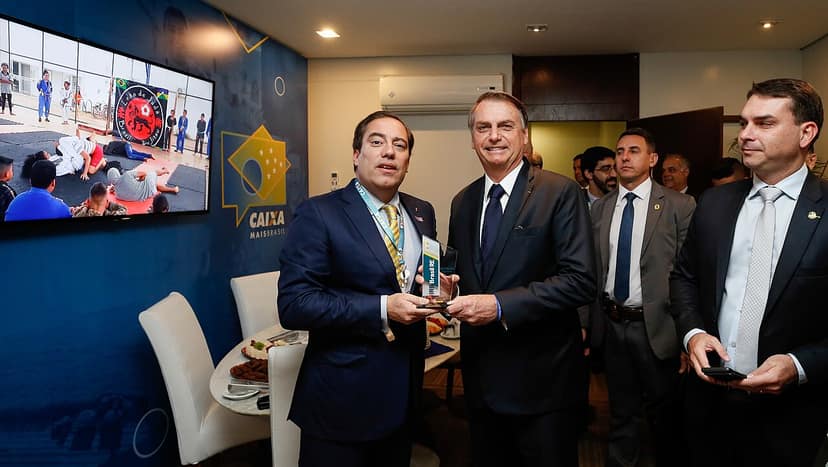 TSE clarifies Flávio Bolsonaro's affiliation with the Missão party