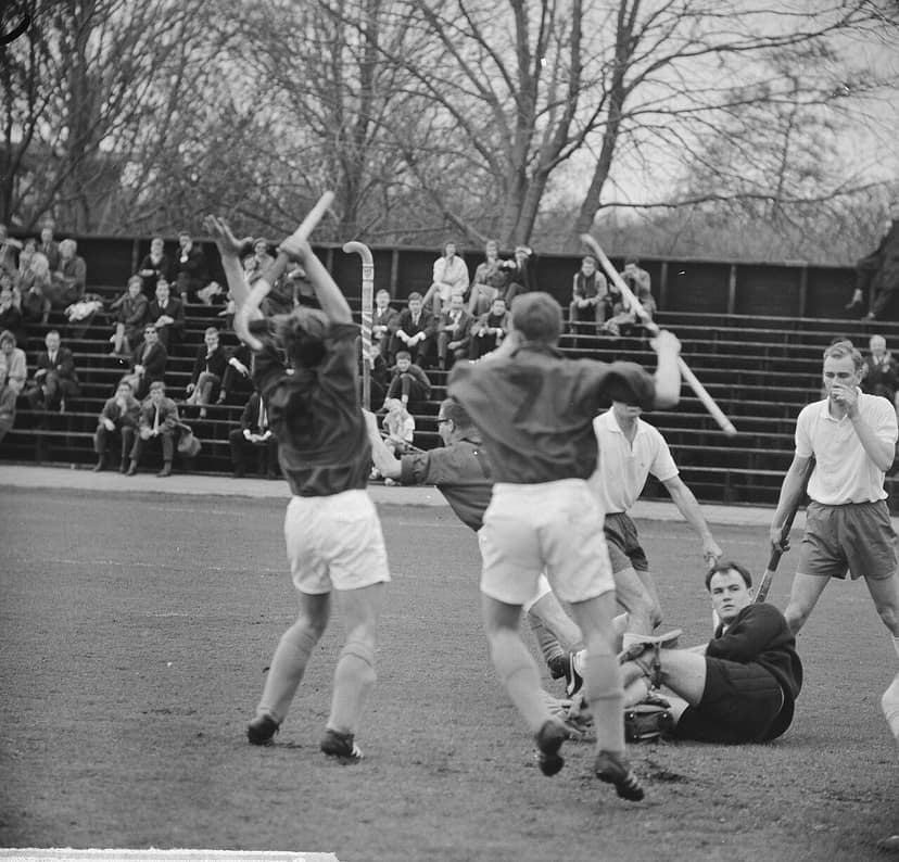 Hóquei: Holandeses às meias-finais do Mundial após empate com a Inglaterra