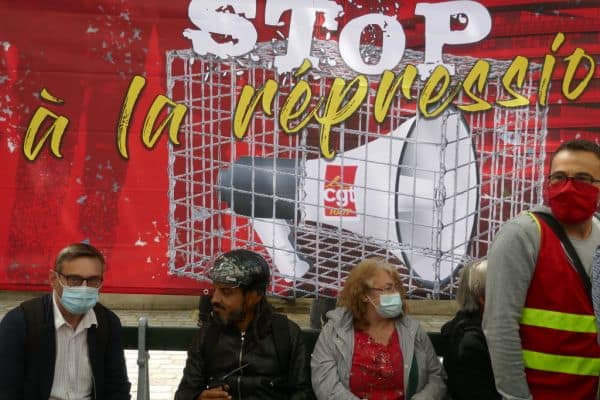 Centrafricana: embaixador da França Bruno Foucher sob processo disciplinar