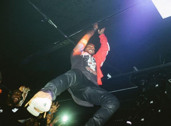 Kanye West anuncia dois concertos em São Petersburgo