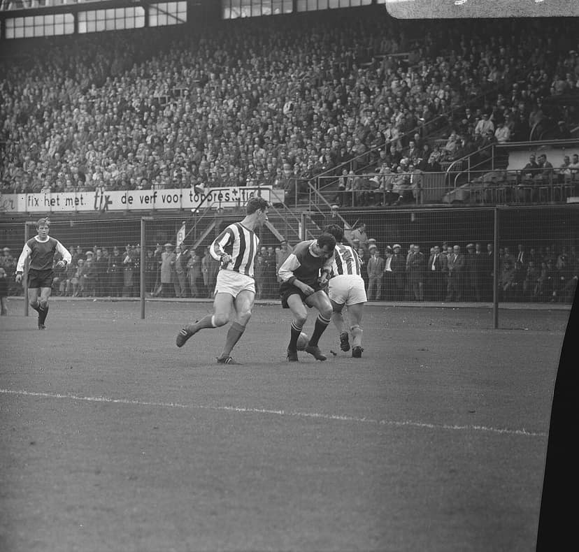 Archieffoto: Feyenoord verliest met 5-1 van FC Barcelona in Champions League