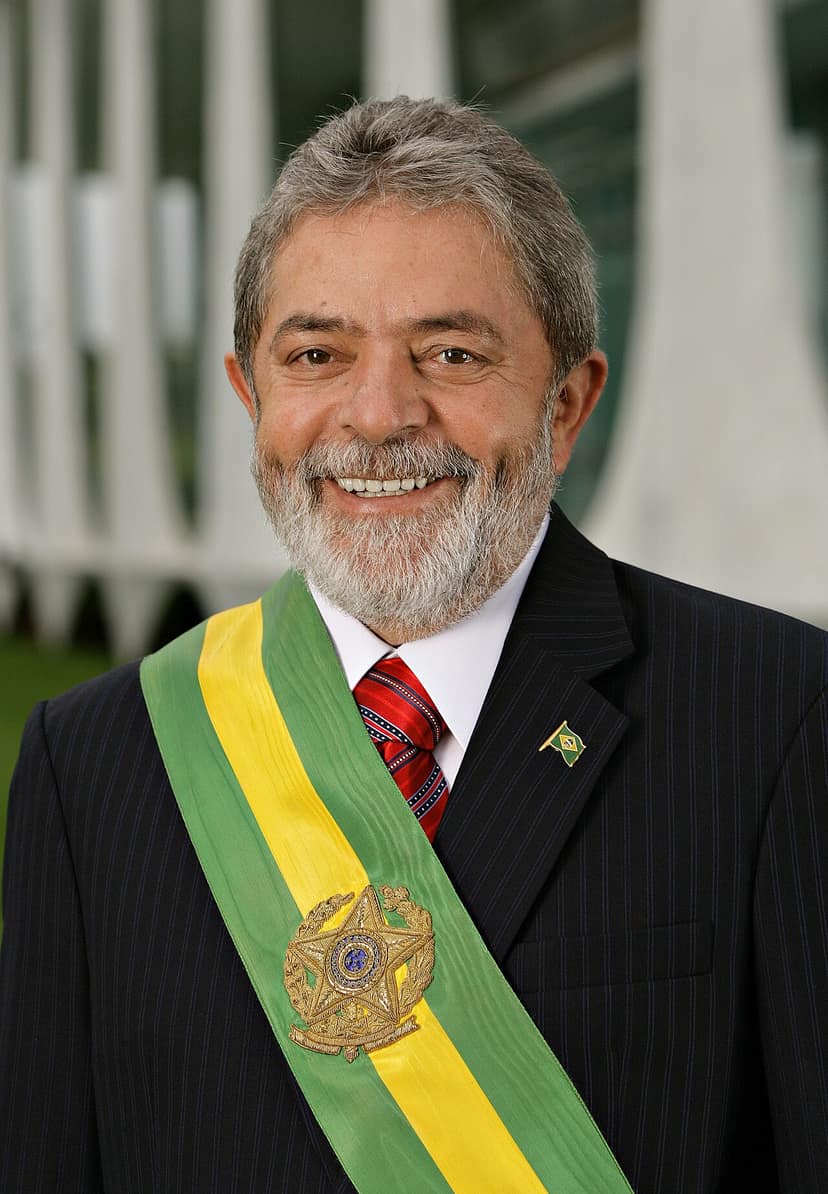 Photo d'archive: Lula et Flávio Bolsonaro intensifient leurs stratégies pour le second tour des élections