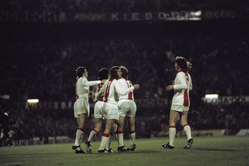 Foto d'archivio: Il Club Brugge ottiene una vittoria storica contro l'Inter con la tripletta di Tresoldi