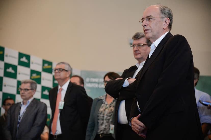 Minister van Defensie daagt André Ventura en Pedro Frazão om uitspraken over fregatten