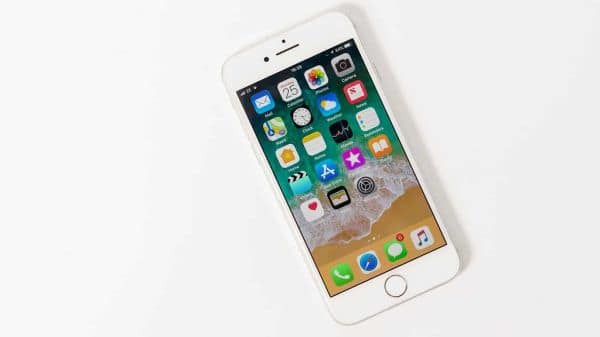 Apple lekt per ongeluk video uit over nieuwe AirPods met camera