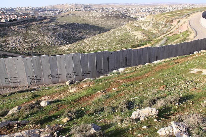 plusieurs pays et l'UE demandent à Israël de cesser ses plans de colonies