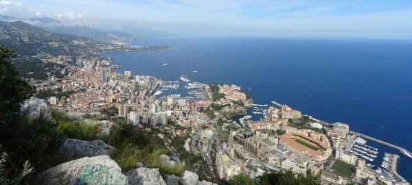 Archivbild: Tadej Pogacar gewinnt den Auftakt der Vuelta a España in Monaco