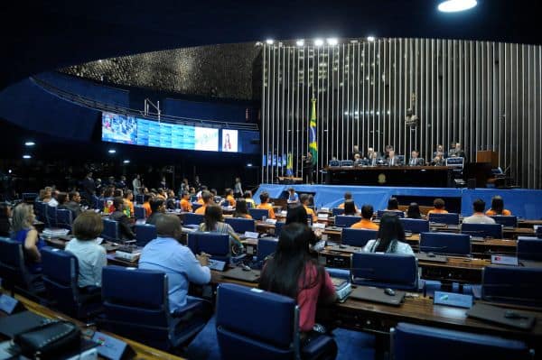 Renan Santos lancia campagna presidenziale a San Paolo