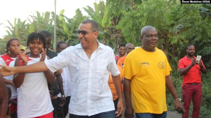 Archivbild: Montenegro bei der Amtsübernahme des gewählten Präsidenten in São Tomé