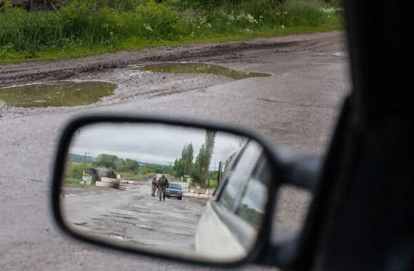 Archivbild: Ukrainisches Militär und Regierung äußern sich zu Starlink-Beschränkungen