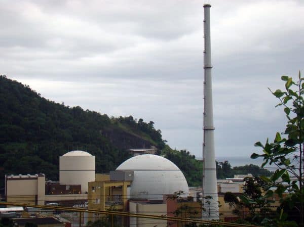 Photo d'archive: Flávio Bolsonaro défend l'énergie nucléaire et les permis pour des resorts à Angra dos Reis