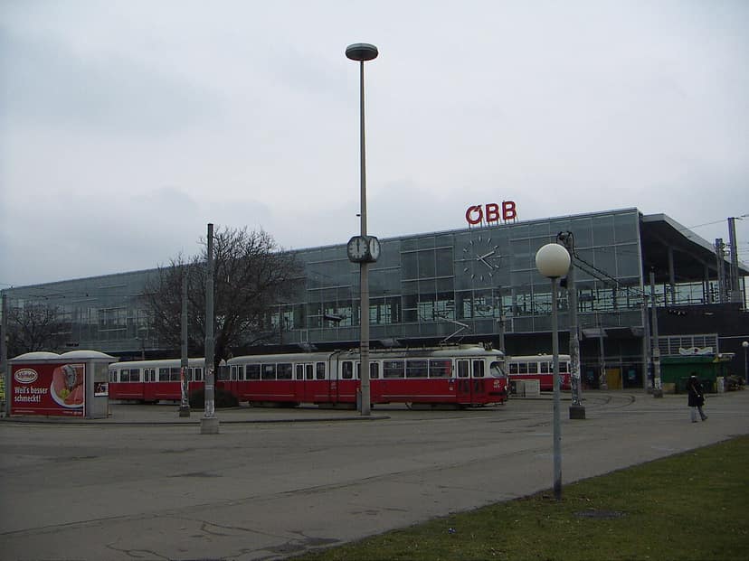 ÖBB prüft Alkoholverbot auf weiteren Wiener Bahnhöfen