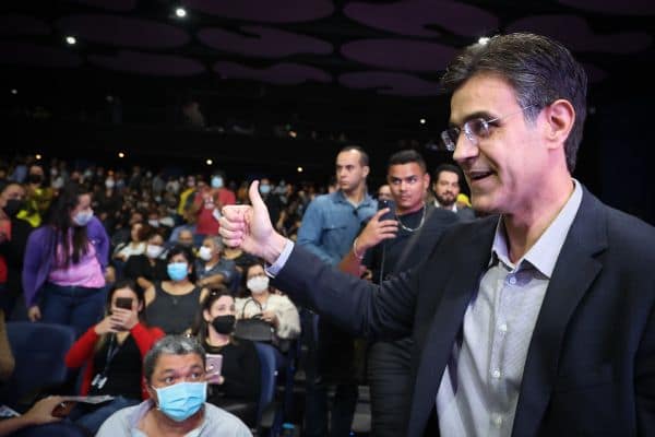 Foto de arquivo: ChatGPT vai integrar anúncios em 31 países europeus a partir de agosto
