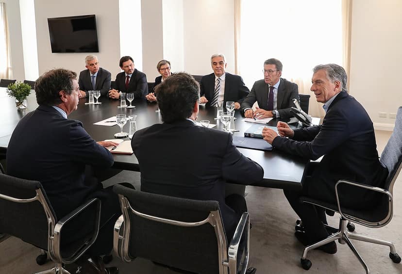 Feijóo bekritiseert de onverschilligheid van de regering ten opzichte van de crisis in Ceuta