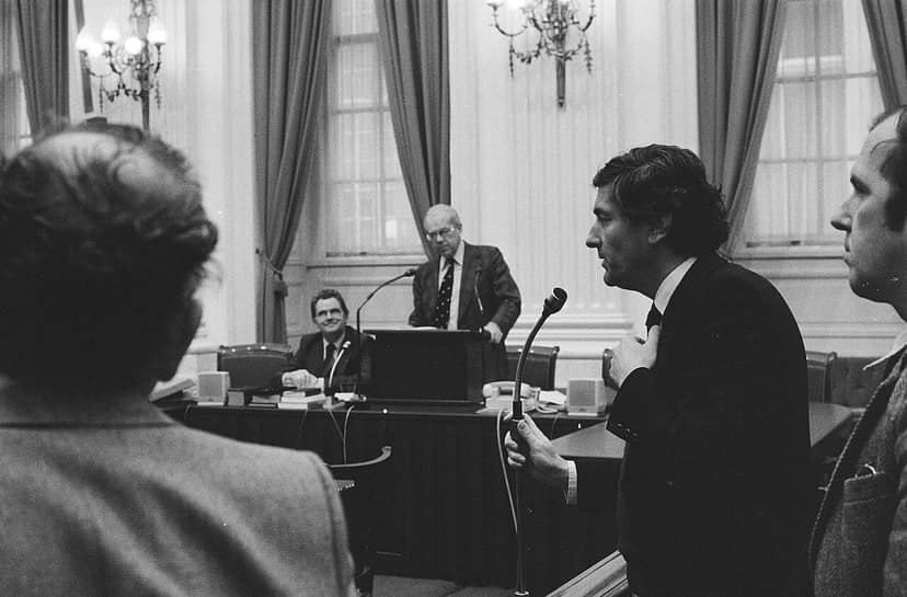 Photo d'archive: Les partis de coalition à La Haye poursuivent les négociations sur le budget