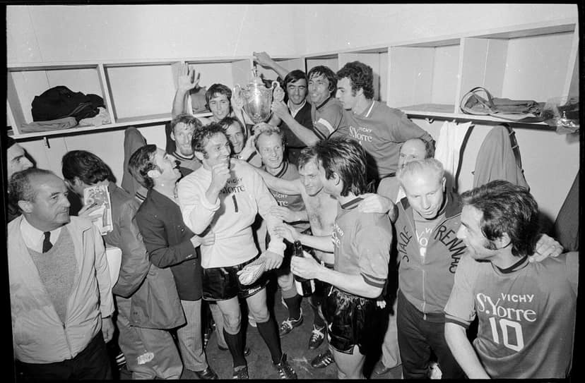 Foto d'archivio: Il Rennes ottiene una vittoria in extremis contro il Le Mans, il Monaco in testa alla Ligue 1