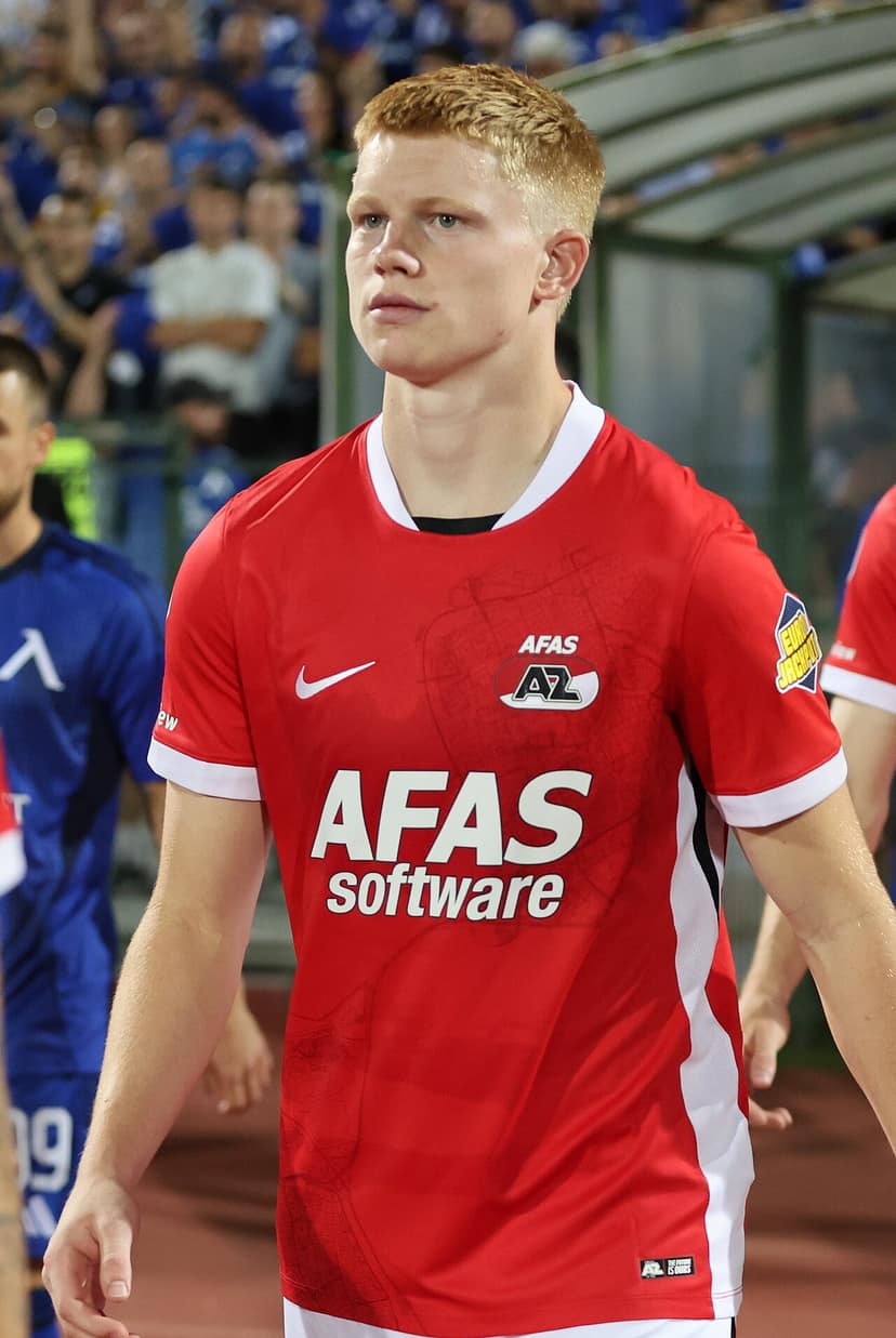 Kees Smit wieder im Kader von AZ für Europa-League-Duell gegen Sunderland
