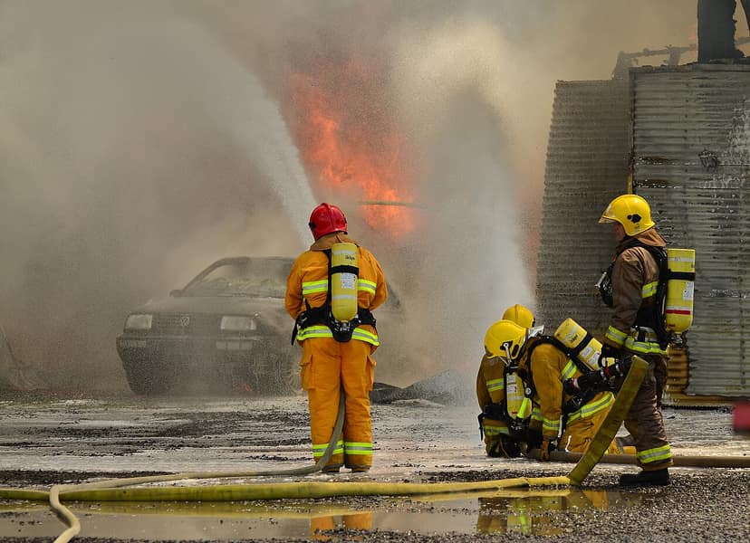 Bijna 500 brandweerlieden bestrijden brand in Bragança