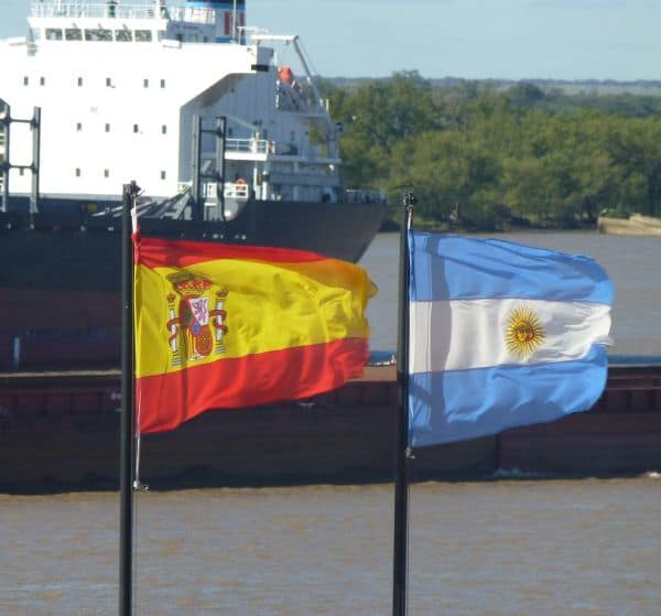 Search continues for missing man in the Paraná River