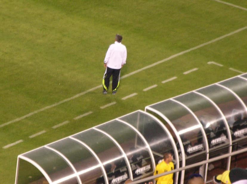 Mourinho estreia no Real Madrid com vitória sobre o Espanyol