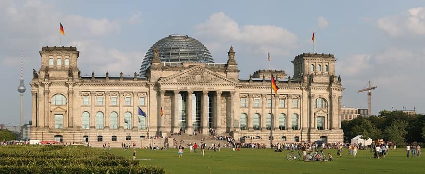 Richter stoppen den Bau von Trumps Ballsaal neben dem Weißen Haus