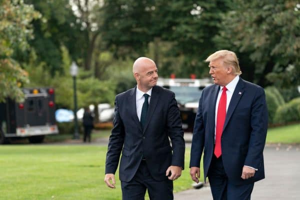 Trump advierte a la FIFA sobre el reemplazo de Gianni Infantino
