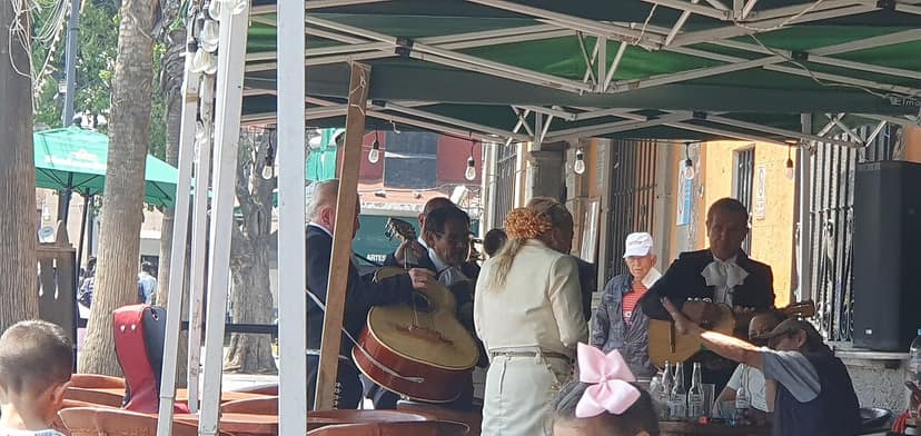 Archieffoto: Commemoratie van Juan Gabriel: Mis en eerbetoon ter gelegenheid van 10 jaar na zijn dood