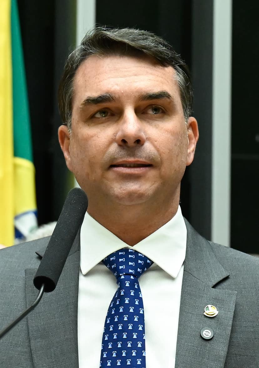 Archivbild: Flavio Bolsonaro fliegt in die USA nach Wahlniederlage