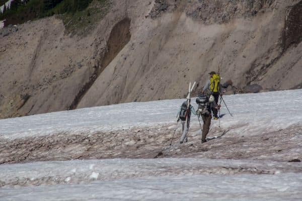L'Inde renforce la surveillance des glaciers après la catastrophe népalaise