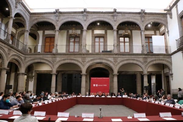 Archivbild: Portugiesen schätzen Verbindungen im öffentlichen Verkehr