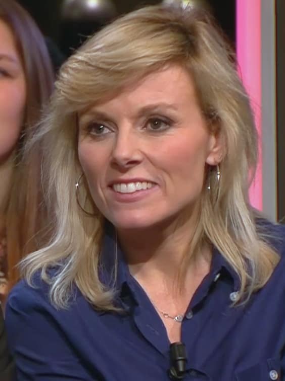 Photo d'archive: Stef Wauters passe au week-end ; Cathérine Moerkerke prend sa place