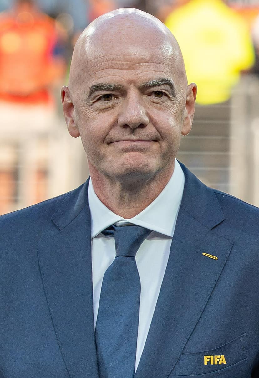 UEFA bereidt strafrechtelijke procedure voor tegen Gianni Infantino