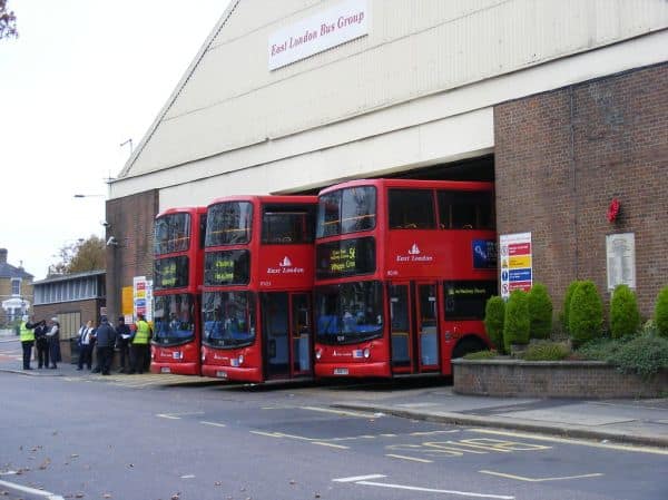 Foto de archivo: Los conductores de autobuses de Londres en huelga por las condiciones laborales durante la ola de calor