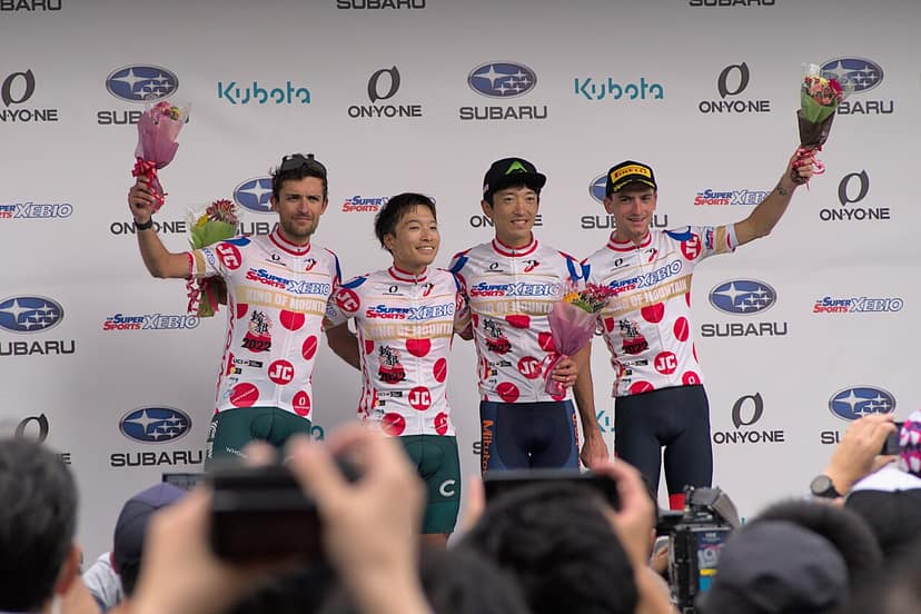 Felix Gall leidt voor de laatste dag van de Burgos-tour
