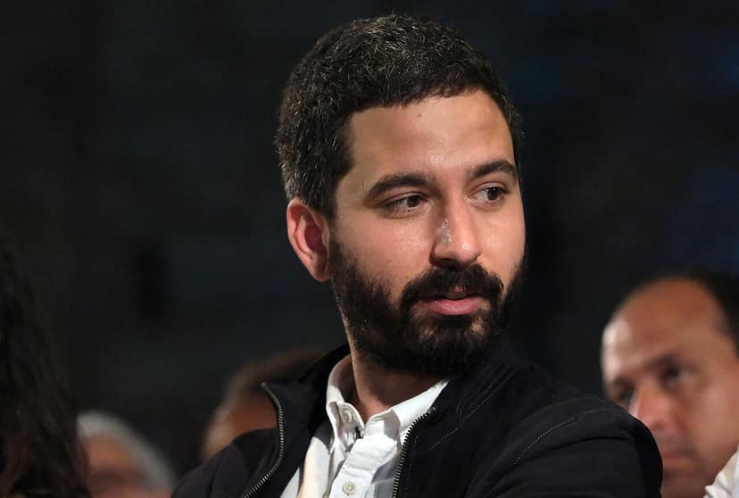 Archivbild: Fabian Figueiredo setzt sein Mandat im September aus