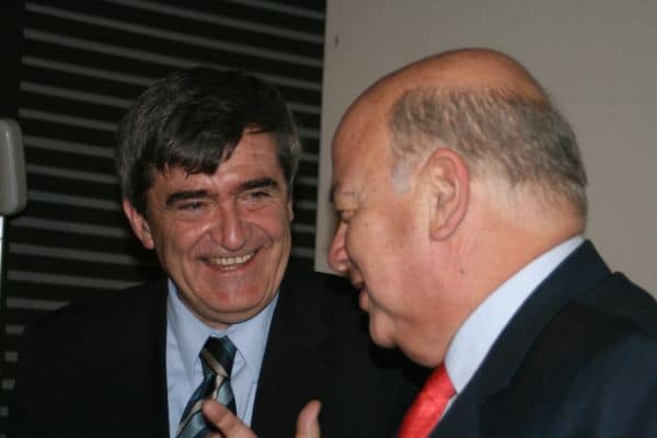 Camilo Escalona, ehemaliger Präsident der Sozialistischen Partei Chiles, stirbt mit 71 Jahren