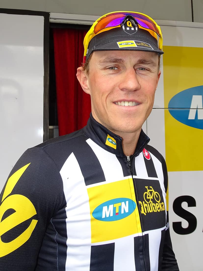 Foto de arquivo: O selecionador nacional Serge Pauwels anuncia a seleção belga para o Mundial de Ciclismo