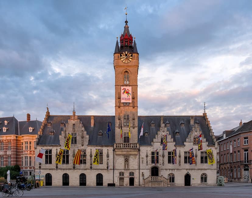 Dendermondse Goldschatz erregt weltweites Interesse
