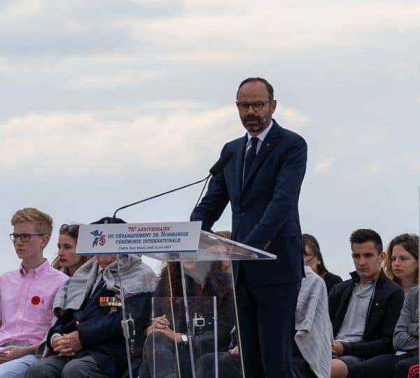 Paris prosecutor investigates possible Russian interference in presidential campaigns