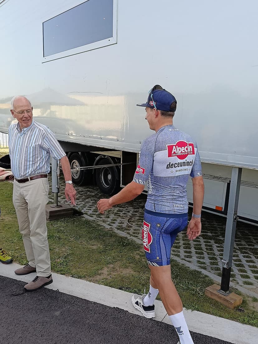 Jenno Berckmoes vence a etapa rainha e lidera a Renewi Tour