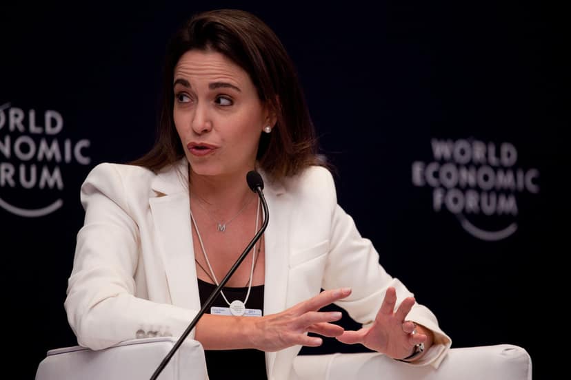 María Corina Machado besucht La Guaira, die von Erdbeben betroffen ist