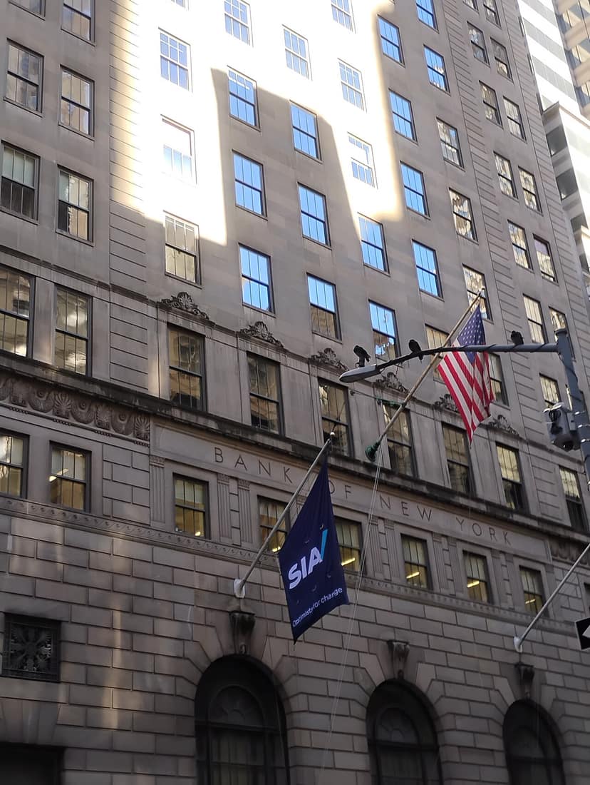 Photo d'archive: Wall Street termine le mois en baisse malgré des gains précédents en raison des tensions en Iran