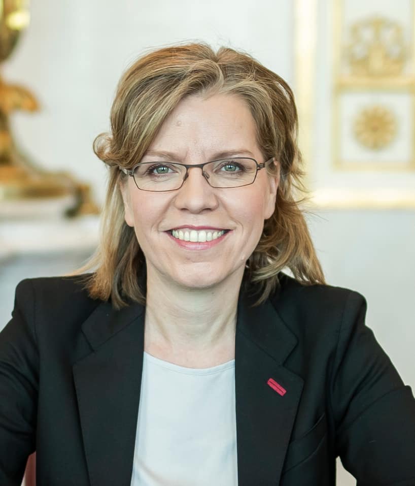Leonore Gewessler discusses personal and political issues