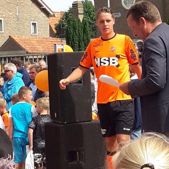 Joey Veerman tekent bij Borussia Dortmund tot 2031