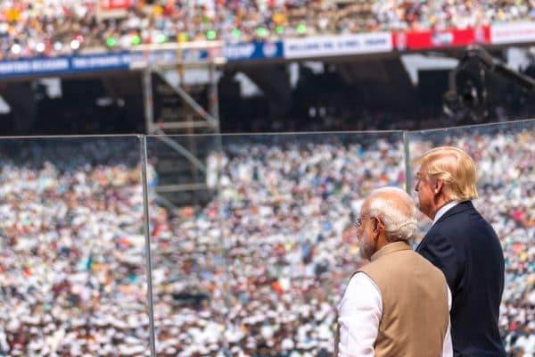 Archivbild: US-Botschafter behauptet, Trump ignorierte ‚Keine Fragen‘-Anfrage während Modi-Treffen